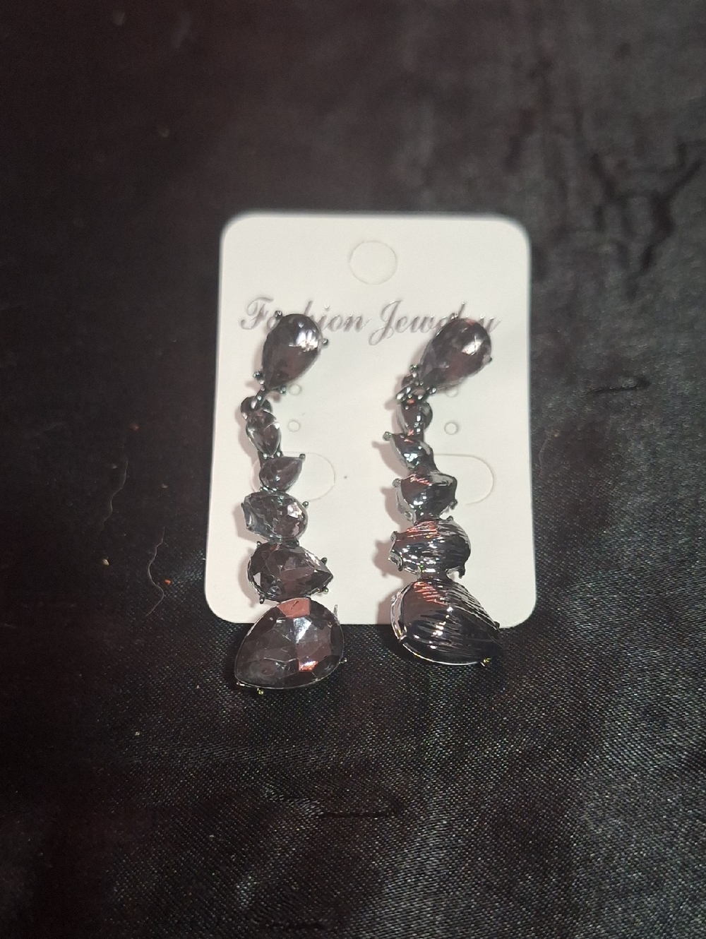 Fashion Jewelry Silver-Gray Crystal Dangle Earrings